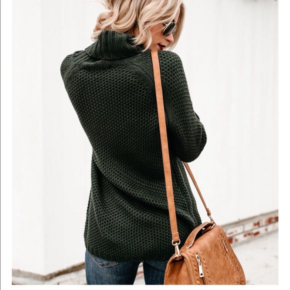 SELMA Slim Fit Turtleneck | Black Moss | - Picture 4 of 8